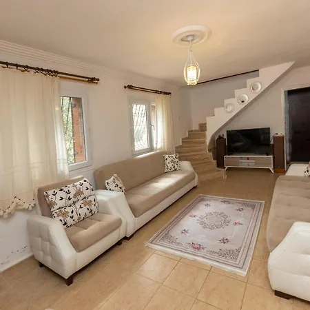 Splendid Villa With Private Pool Surrounded By Nature Near Milas-Bodrum Airport *