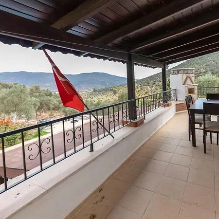Splendid Villa With Private Pool Surrounded By Nature Near Milas-Bodrum Airport Villa Gulluk