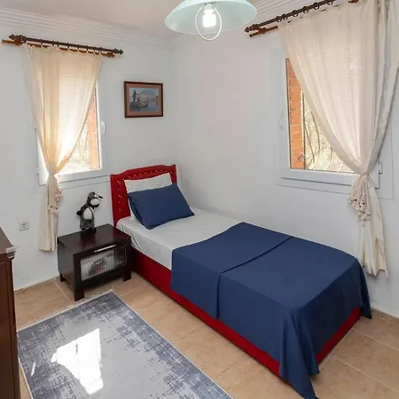 빌라 Splendid Villa With Private Pool Surrounded By Nature Near Milas-Bodrum Airport
