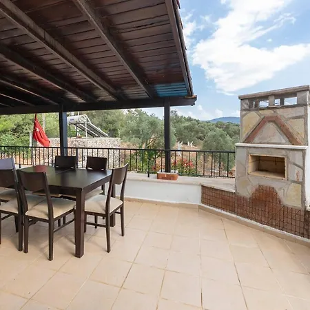 Splendid Villa With Private Pool Surrounded By Nature Near Milas-Bodrum Airport * 굴루크